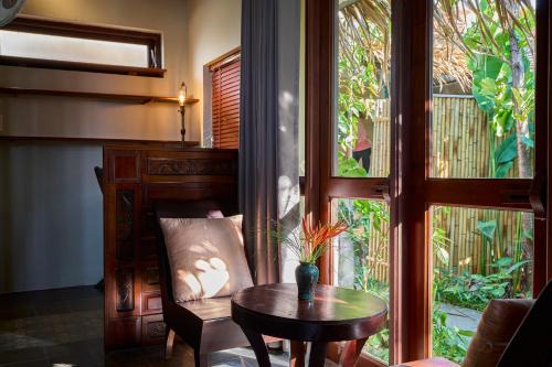 Anicca Riverside Cottage