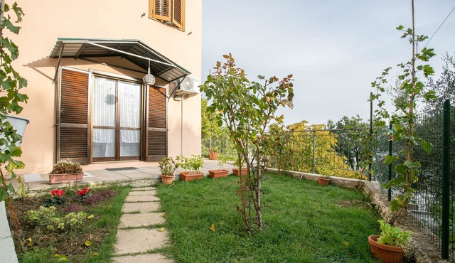 Apartment "Ambra" with Mountain View & Balcony