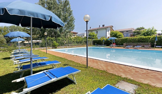 Apartment 'Brezza Del Lago' with Lake View, Wi-Fi and Air Conditioning