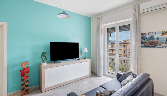 Apartment 'Casa Di Giulia - Amalfi Coast' with Sea View, Wi-Fi and Air Conditioning