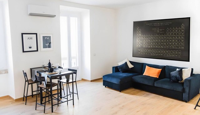 Apartment 'De Gasperi' with Balcony, Wi-Fi and Air Conditioning