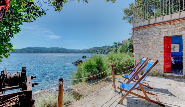 Apartment Ilvia – Agriturismo Cotetonda near the beach with private terrace