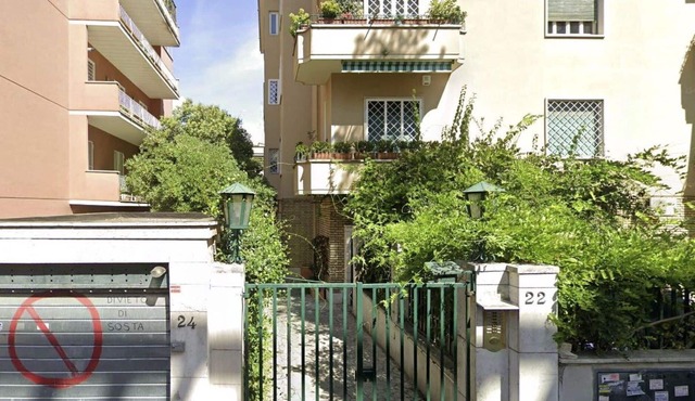 Apartment in Rome with 1 bedrooms sleeps 4