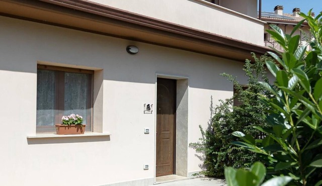 Apartment with a master bedroom and an open-concept kitchen, and a garden for exclusive use.