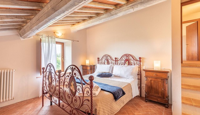 Apartment 'L'uscio' with Mountain View, Shared Pool and Wi-Fi