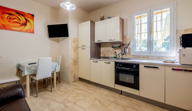Apartment "Le Case di Titti 5" with Shared Garden & Wi-Fi