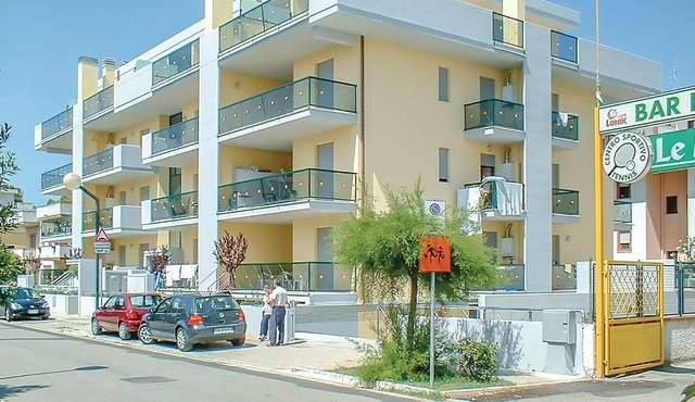 Apartment on the third and last floor with elevator in Villa Rosa di Martinsicuro, ideal for a quiet