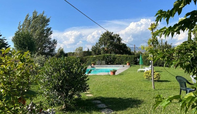 Apartment "Papà Giuseppe La Cantina" with Shared Pool and Wi-Fi