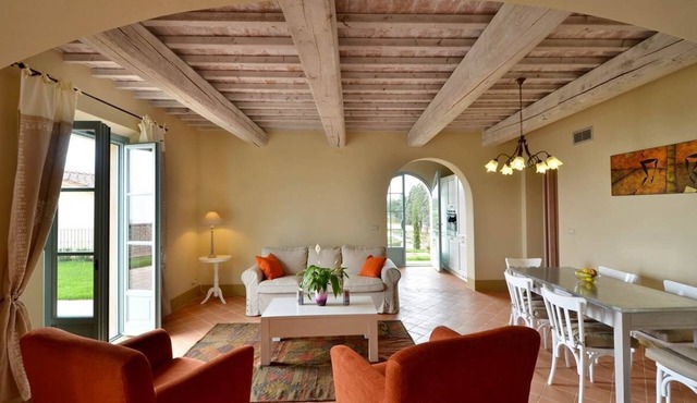 Apartment Pino- Cignella Resort Accommodation in Tuscany