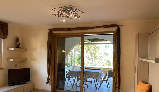 Apartment Quiete close to the Beach with Terrace and Wi-Fi