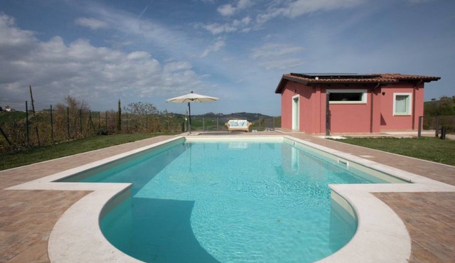 Apartment "Ulivo" with Shared Pool & Wi-Fi