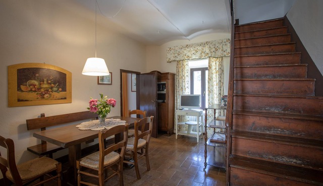 Apartment with access to swimming pool and tennis court