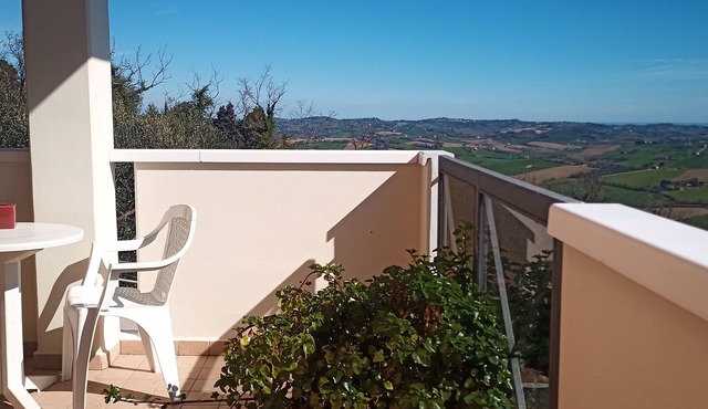 Apartment with beautiful view of the hills, between Pesaro and Fano