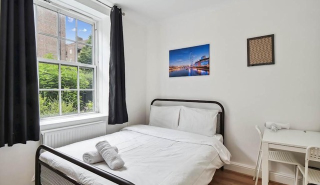 APlaceToStay Central London Apartment, Waterloo (UPT)