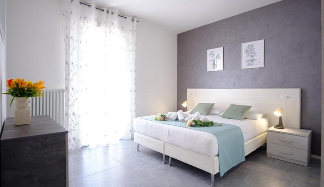 Appartamento Business Duplex 95mq - Doppia Terrazza XXL - 2 bagni - Check-in Codice