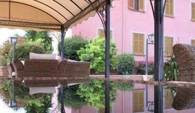 Arco di Travertino