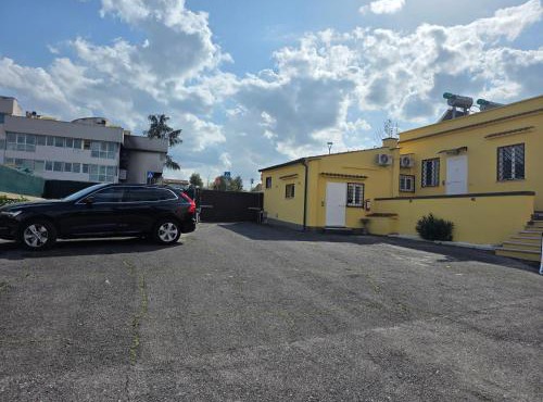 Aurora Residence Tor Vergata-Metro C Torrenova, Free Parking and WiFi