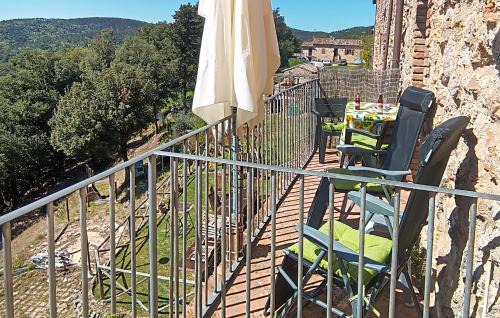 Awesome Apartment In Monticiano