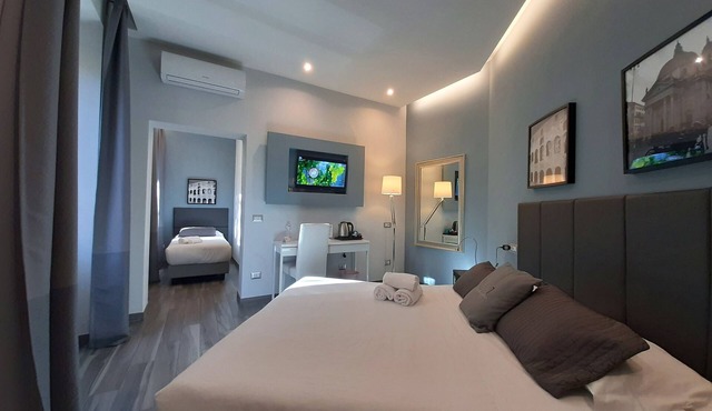 B&B Home 77