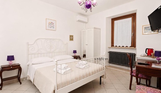 B&B la Viola - a due passi dal mare, centro storico e stazione