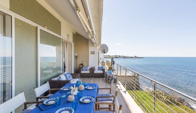 Beautiful apartment for 7 people with WIFI, TV, terrace and pets allowed