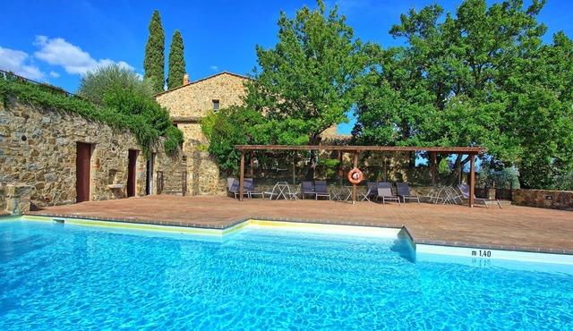 Beautiful apartment for 3 guests with pool, A/C, TV, pets allowed and panoramic view