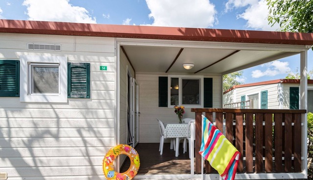 Beautiful holiday home in Fermo near the sea