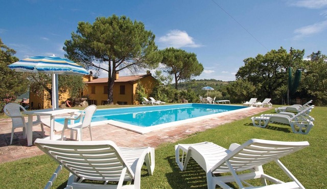 Beautiful home in Magione PG with outdoor swimming pool