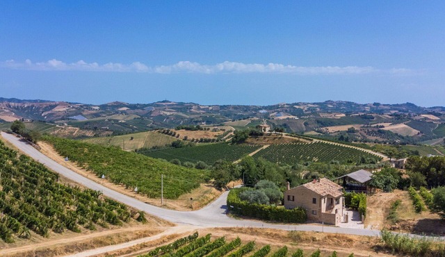 Beautiful private villa for 4 people with terrace and panoramic view