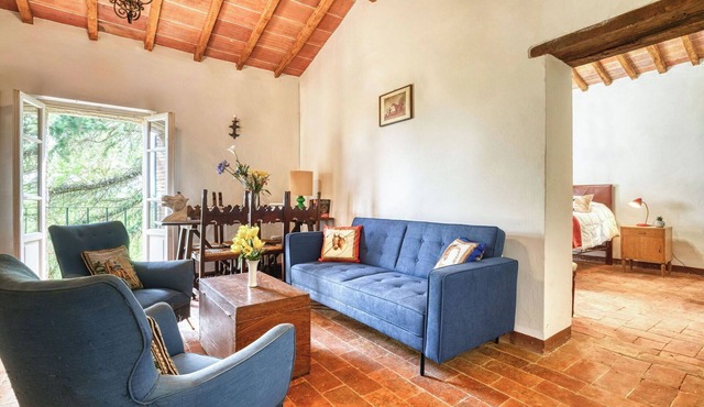 Beautiful private villa for 9 guests with WIFI, TV, patio and panoramic view
