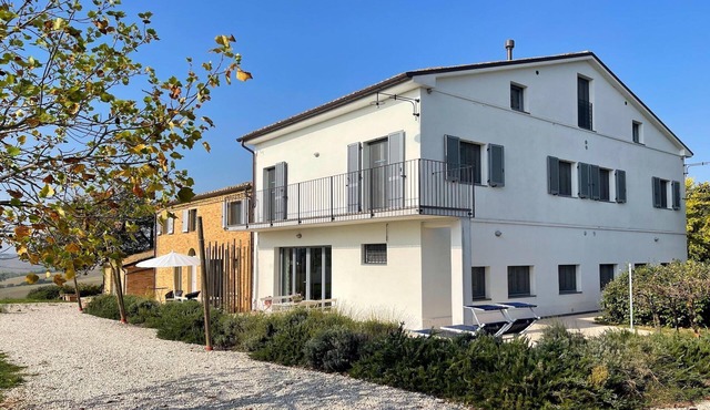 Belvilla by Oyo Amazing apartment with garden