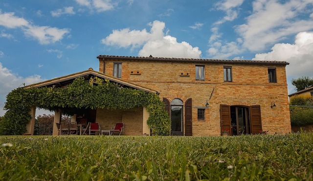 Belvilla by OYO Villa dei Giardini