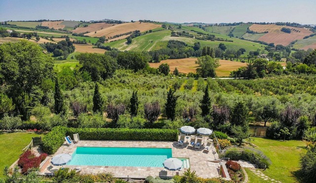 Belvilla by OYO Villa Azzurra