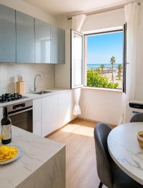 Bilocale Fronte Mare con Parcheggio & Spiaggia