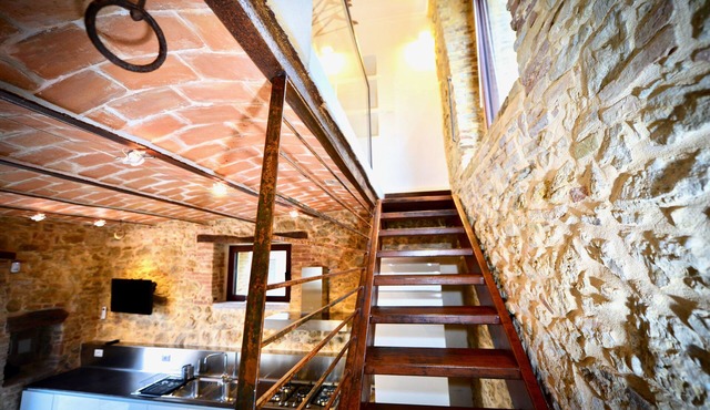 Borgo Baccile by Vini Fantini - La Stalla di Rosina