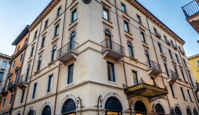 Boutique Hotel Touring