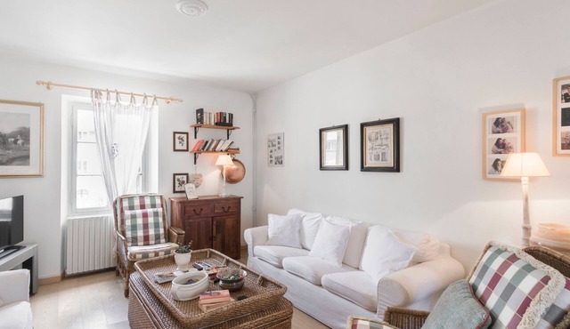 Bright country house with garden - Villa Botticelli