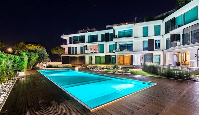 Bristol Exclusive by Wonderful Italy
