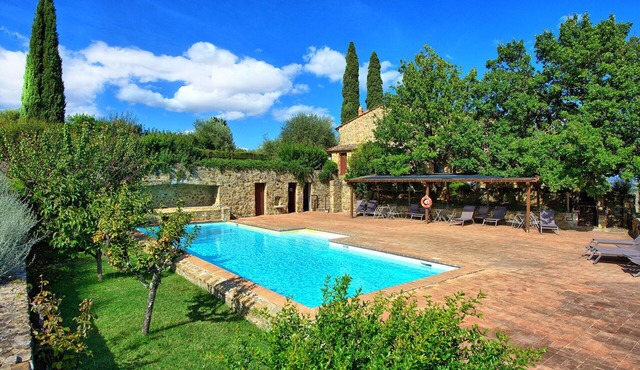 Brunello 3 - Apartment with swimming pool