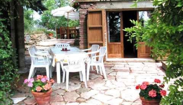 Ca Piero - antikes Borgo mit Pool by Interhome