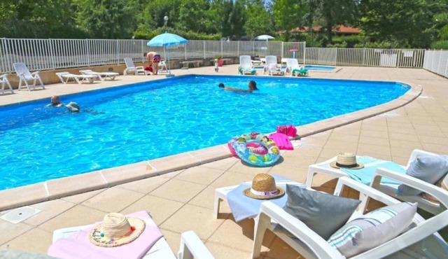 Camping 3 étoiles - Piscine - ccagi0h