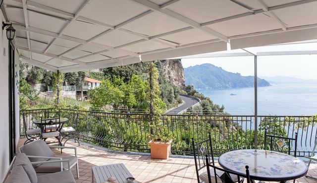 Casa Giosuè - Your Home on the Amalfi Coast - sea View Terrace