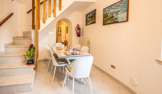 Casa Marinella: Peace and Quiet in the Historic Village of Porchia