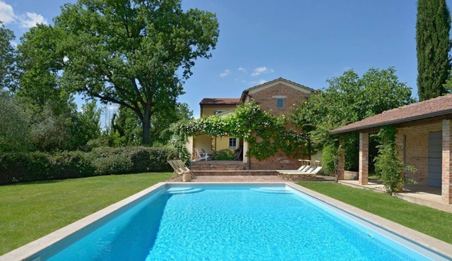 Casa Svetoni - Five Bedroom Villa, Sleeps 9