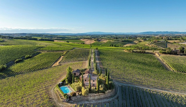 Casale Dei 12, Emma Villas