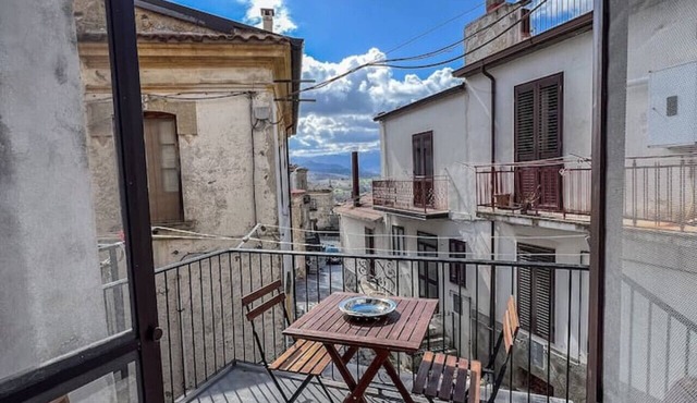 Casetta San Giorgio - Riverside Getaway