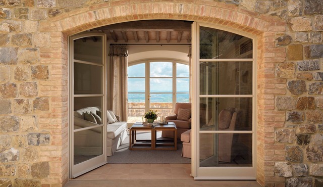 Castiglion del Bosco, A Rosewood Hotel