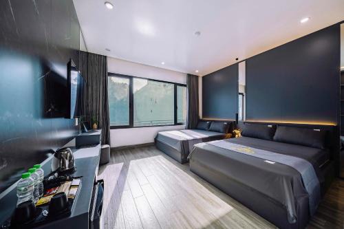 Cat Ba Nam Phong Hotel