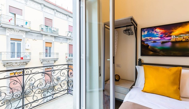 Central Station Apartments & Suites by Wonderful Italy