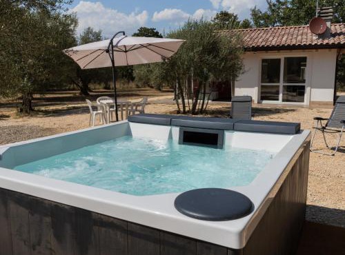 Chalet Grotta Porcina by Interhome